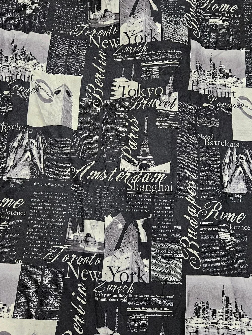 Alamode Bedlam Passport Paris London Black White TWIN Duvet Reversible Cotton